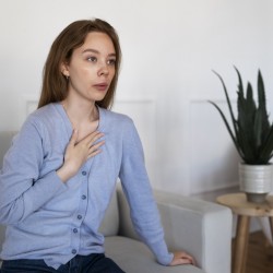 Nefes Darlığı: Nedenleri, Belirtileri ve Tedavi Yöntemleri